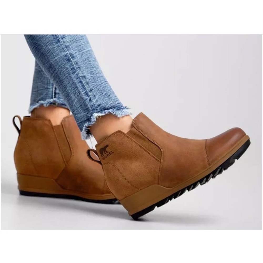 SOREL Evie II Leather Booties in Velvet Tan, Pull On Boots Women's Size 6.5